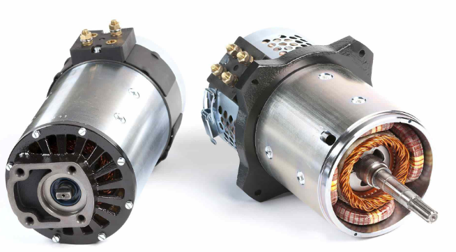 如何控制直流電機(jī)的電流呢？